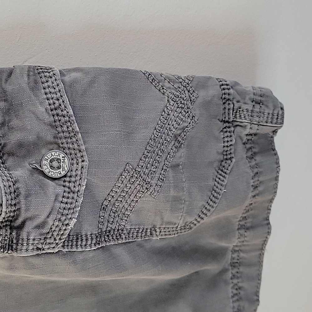 Buckle BLACK Gray  Cargo Shorts SZ 36 - Picture 2 of 6